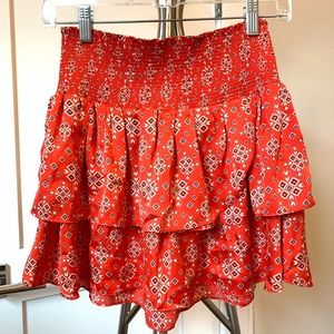 ❤️ 3 fr $25 Forever21 Smocked Silk Skirt